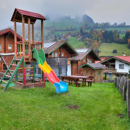 بيت للعطل Alpine Comfort With Family