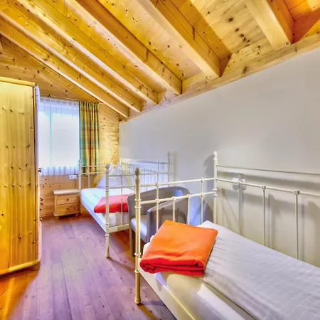 بيت للعطل Alpine Comfort With Family